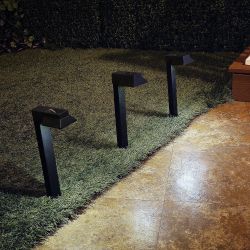 Solar Black Modern Pathway LED Light - Tray Pack of 18
