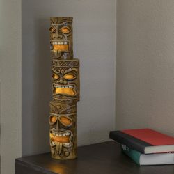 Alpine Corporation 19" Tall Outdoor 3-Tier Tiki Totem Statue with Solar LED Lights Yard Decoration